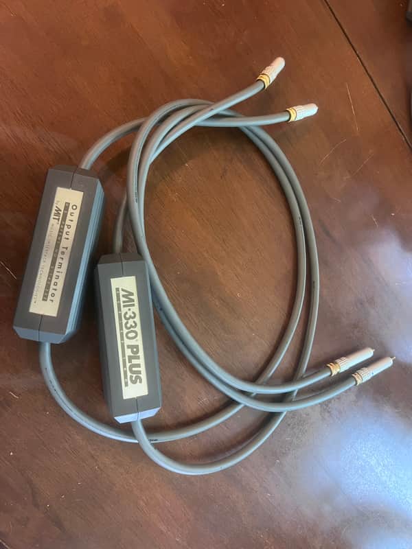 MIT MI-330 Series Two Output Terminator 62" late 90's - Silver