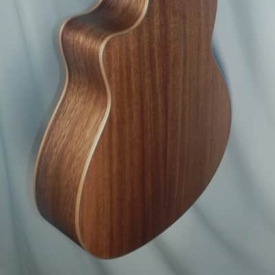 Larrivee LV-03 Bilwara w/ Moon Spruce & Stage Pro Element Venetian Cutaway Acoustic Electric Satin Natural Finish with case New image 15