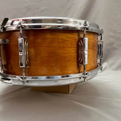 Leedy Utility Mahogany 5.5”x 14” Snare Drum with Hard Shell Case image 6