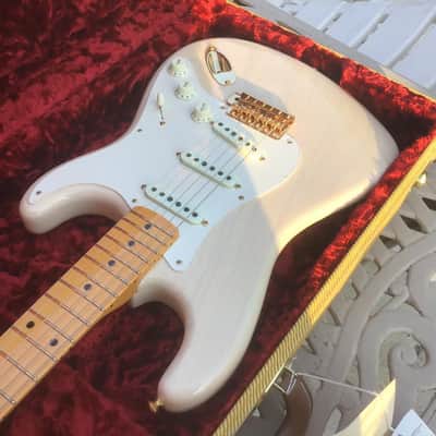 Fender Custom Shop limited edition 57 Vintage Custom Stratocaster,Mary Kay blonde,ash body,100% original,1 owner,COA,all papers,tweed case image 19