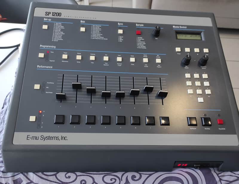 E-MU Systems SP-1200 8-Voice Drum Sampler 1987 - 1996 Grey image 1