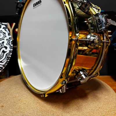DW Collector's Series Bell Brass 6.5x14" Snare Drum 2010 - Present - Polished Brass with Chrome Hardware image 5
