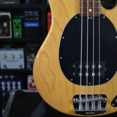 Ernie Ball Music Man StingRay 4 H with Rosewood Fretboard 1991 - 1998 - Natural image 7