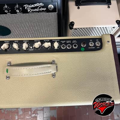 Fender Hot Rod Deluxe Iii Limited Edition Wine Red Vanilla White image 9