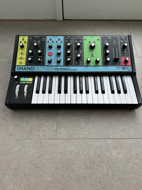 Moog Grandmother 32-Key Semi-Modular Analog Synthesizer 2018 - Present - Black / Multi-Colored Panel image 1