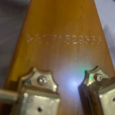 Epiphone '58 Korina Flying V 2023 - Aged Natural (White Pickguard) image 10