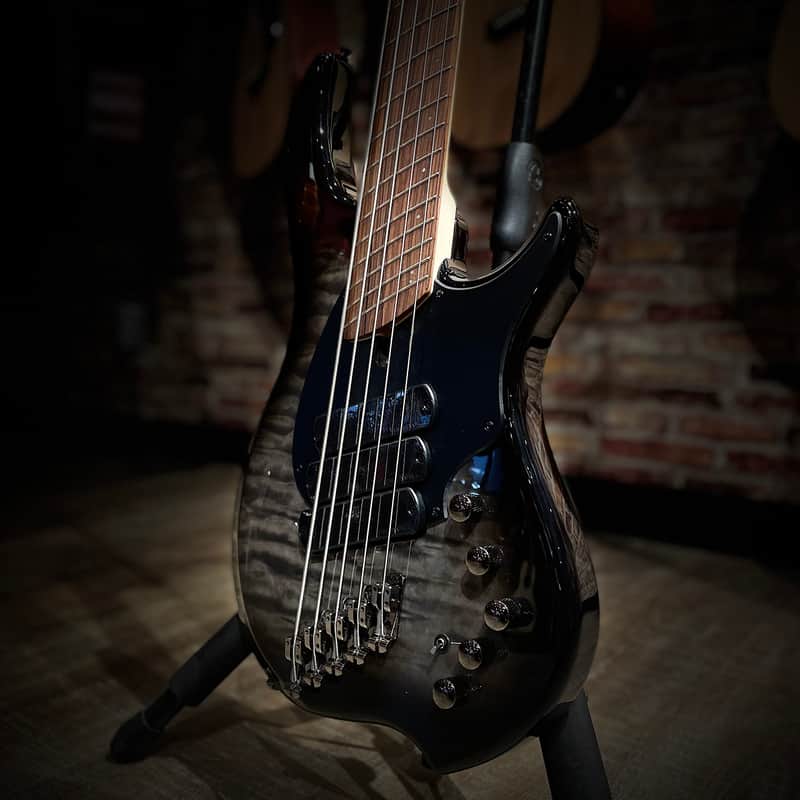 Dingwall Combustion 5  Blackburst image 1