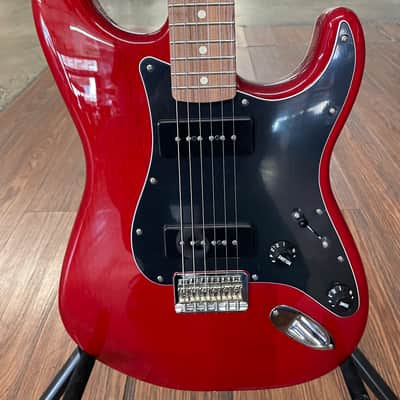 Fender Noventa Stratocaster 2021 - Crimson Red image 3