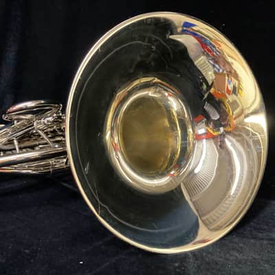 Beautiful Conn 8D Double French Horn image 7
