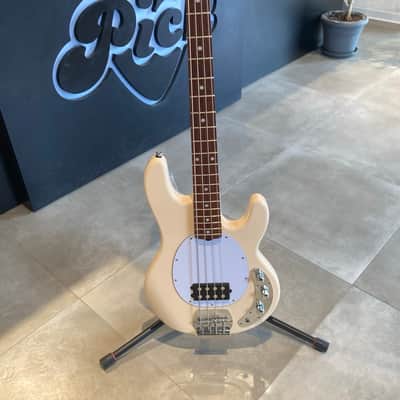 Sterling SUB StingRay Ray4 2018 - Present - Vintage Cream image 4