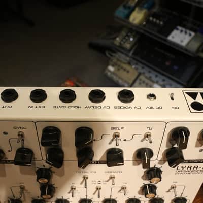 Soma Laboratory Lyra-8 Organismic Synthesizer 2017 - 2020 - White image 5