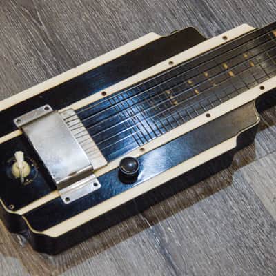 National New Yorker Lap Steel 1938 - Black image 3