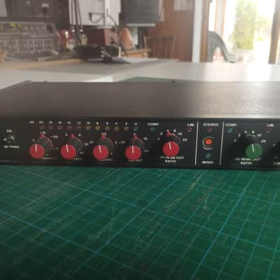 Publison CL20 C Compressor/limiter two channels image 3