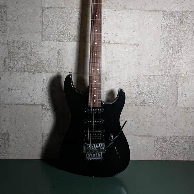 80-90’s Charvel DK-055-SSH Black