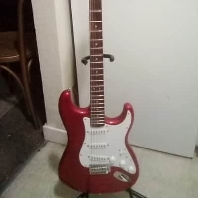 Fender Squire Stratocaster 2018 Red Sparkle. image 1