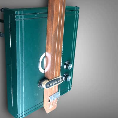 Custom 3-String Fretless Slide Electric Guitar – Plasencia Cigar Box image 3