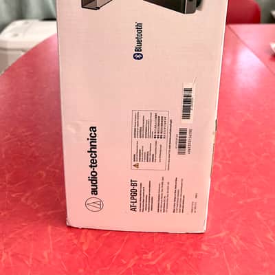 Audio Technica AT-LPGO-BT Fully Automatic Wireless Turntable with Bluetooth image 5