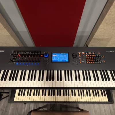 Yamaha Montage 8 Flagship Synthesizer 2019 - Present - Black