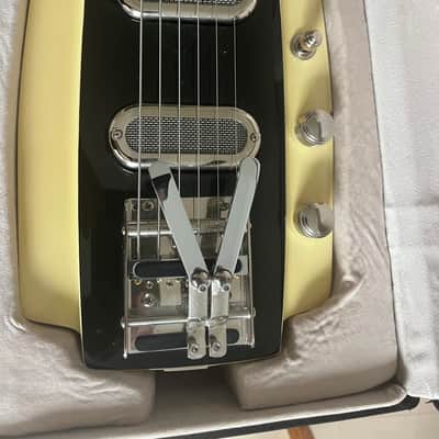 Duesenberg Alamo Lap Steel image 6