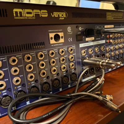 Midas Venice 320 32-Channel / 46-Input Mixing Console 2001 - 2010 - Blue image 2