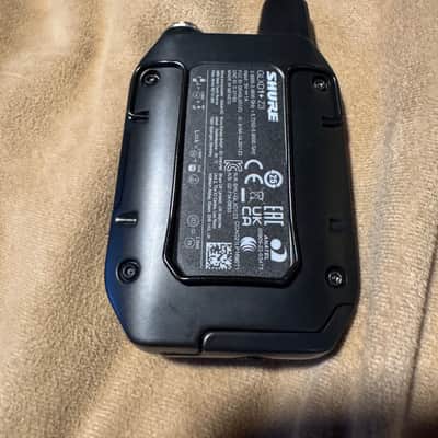 Shure GLXD1+ Wireless Bodypack Transmitter 2023 - Present - Black image 3