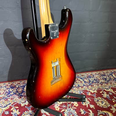 + New Video Fender Custom Shop Stratocaster Ex Bush Nigel Pulsford 3 Tone Sunburst Guitar + Case image 20
