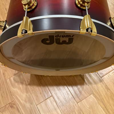 DW Collector's Standard Maple 18x22 Bass Drum in Satin Tobacco Burst with Gold Hardware (Rm 4) image 5