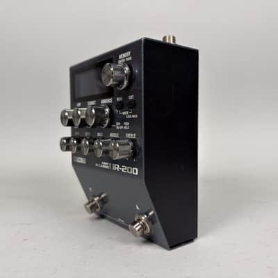 Boss IR-200 Amp and IR Cabinet 2021 - Present Silver image 2