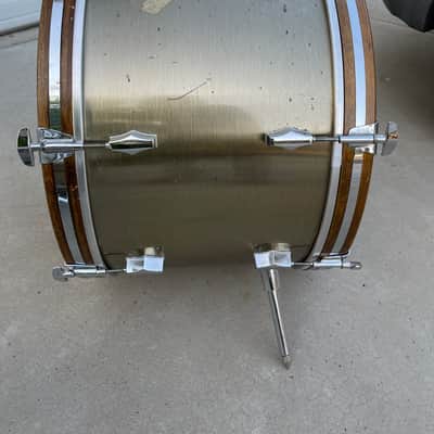 Fibes Bass Drum 22x14 Early 70s - Brass image 5