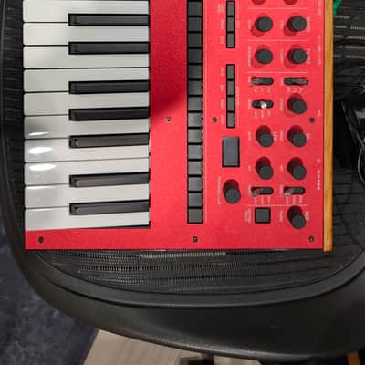 Korg Monologue Monophonic Analog Synthesizer 2016 - Present - Red
