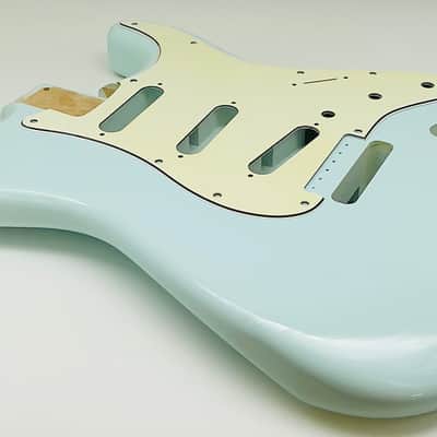 Show Me Nitro Finishes 4lbs 2oz Nitro Lacquer S-Style - Faded Sonic Blue image 5
