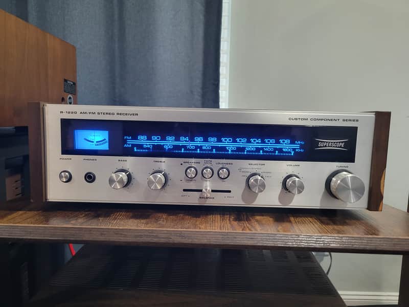 RÉCEPTEUR STÉRÉO VINTAGE Superscope R-350 par Marantz AM/FM quadraphase
