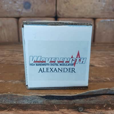 Alexander Pedals Neo Series Wavelength High Bandwidth Digital Modulator Pedal image 9