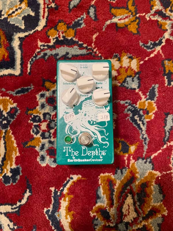 EarthQuaker Devices The Depths