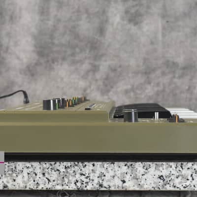 Roland SH-101 Gray Vintage Monophonic Synthesizer in Good condition image 13