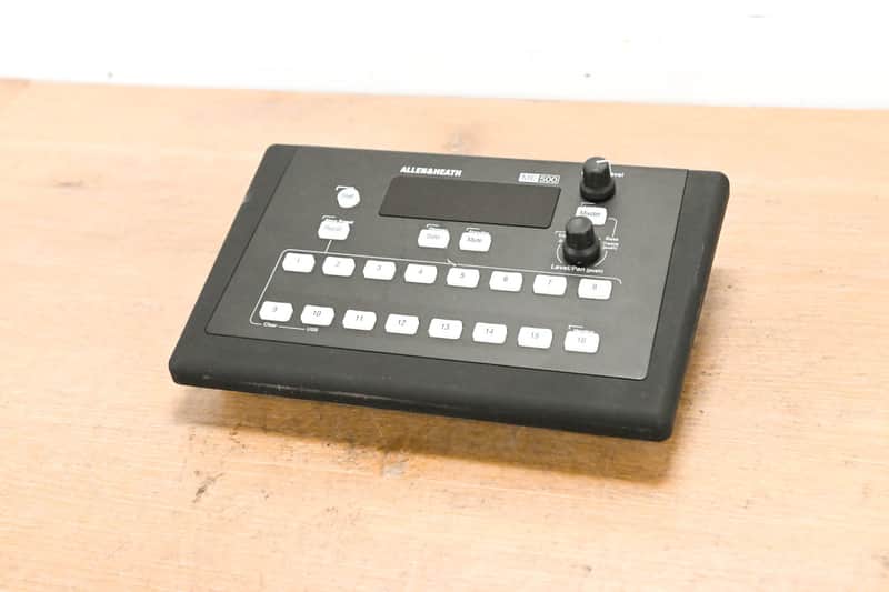 Allen & Heath ME-500 16-Channel Personal Mixer CG011R2 image 1