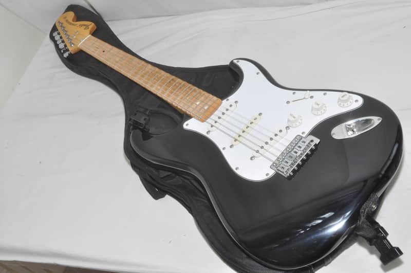 FENDER JAPAN ST72-55 #E948904 Electric Guitar Ref No 7771 image 1