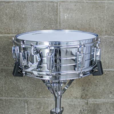 Pearl 80s Chrome Over Steel 10 Lug Snare Drum image 3