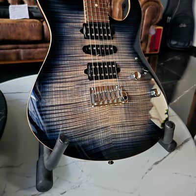 Suhr Modern Plus - Faded Trans Whale Blue Burst image 7