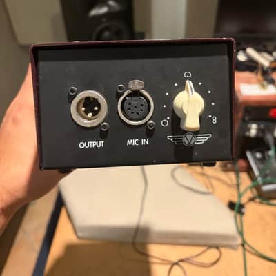 Vanguard Audio Labs V13 Large Diaphragm Multipattern Tube Condenser Microphone 2010s - Maroon image 5