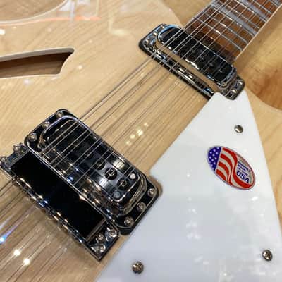 Rickenbacker 360/12 12-String Electric Guitar MapleGlo Bild 9