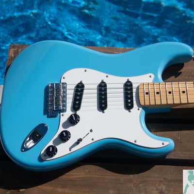 2022 Fender Stratocaster - PRO SET-UP! - Made in Japan - Limited International Color Stratocaster - Maui Blue image 8