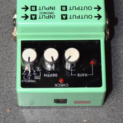 Boss Mick Ronson Owned Boss PN-2 Tremolo/Pan Effect Pedal – Used 1990's image 4