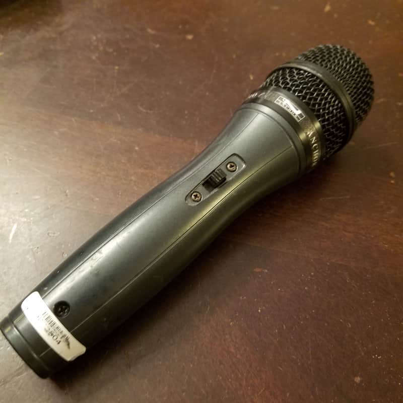 Anchor Audio MIC-90P Dynamic Cardioid XLR mic - black image 1