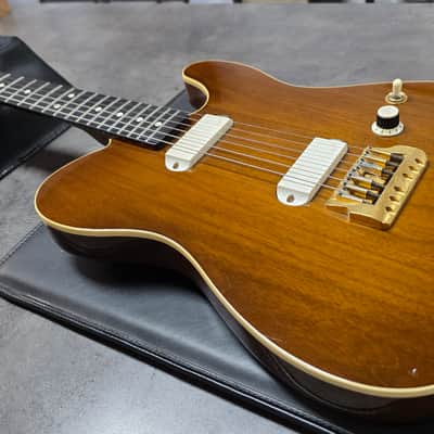 1983 Fender Telecaster Walnut Elite Gold RARE Flagship Top Model American Vintage 80s USA Electric Guitar Walnut Neck Original Hang Tag Manual image 6