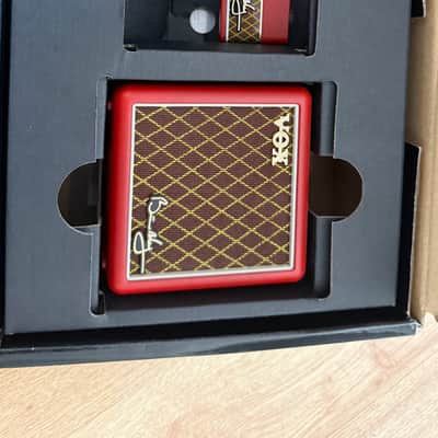 Vox Brian May Signature amPlug with 1x3" Cabinet 2023 - Red image 3