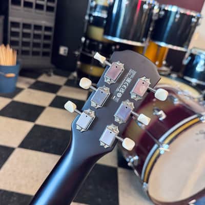 Yamaha APXT2 Acoustic/Electric Guitar with gig bag image 4