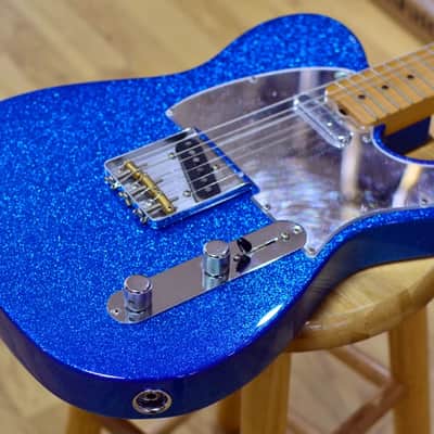 Fender Artist J Mascis Telecaster Bottle Rocket Blue Flake Electric Guitar Deluxe Gig Bag image 8