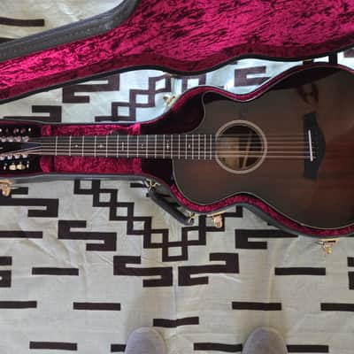 Taylor 562ce with V-Class Bracing  2021 Shaded Edgeburst image 10