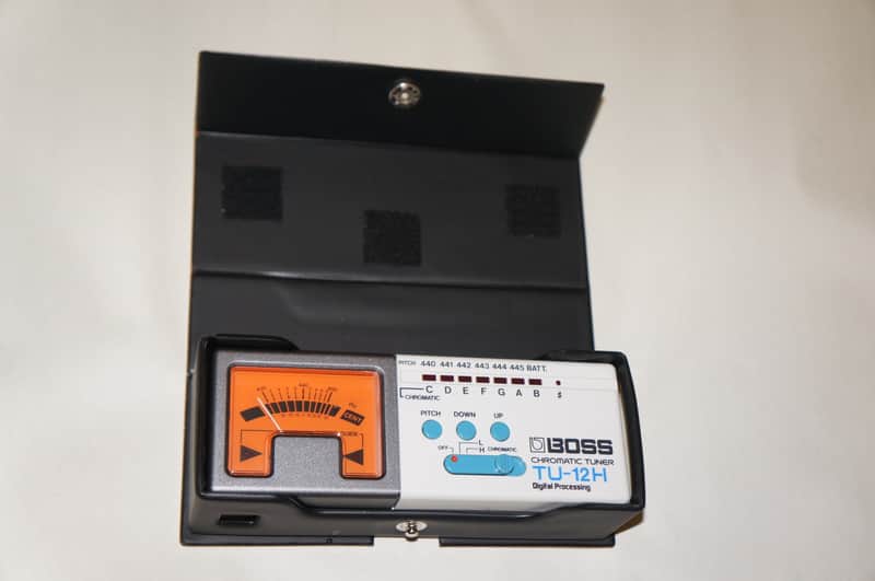 Boss TU-12H Chromatic Tuner